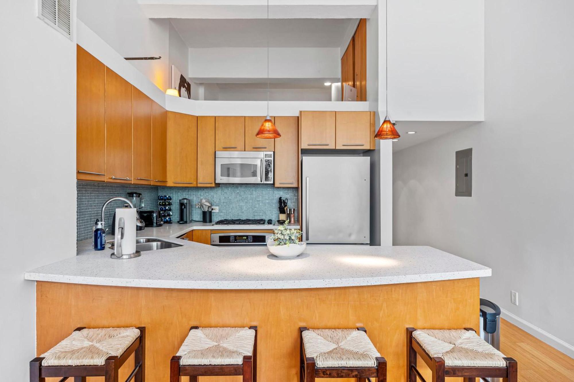 Barrow By Rove Travel 1br Loft With Shared Roof Pangsapuri New York